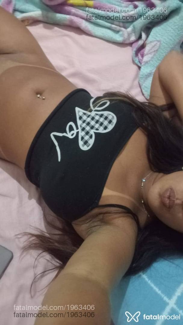 Acompanhante mulher morena (o) de olhos castanhos em Aracruz - Pietra Muniz