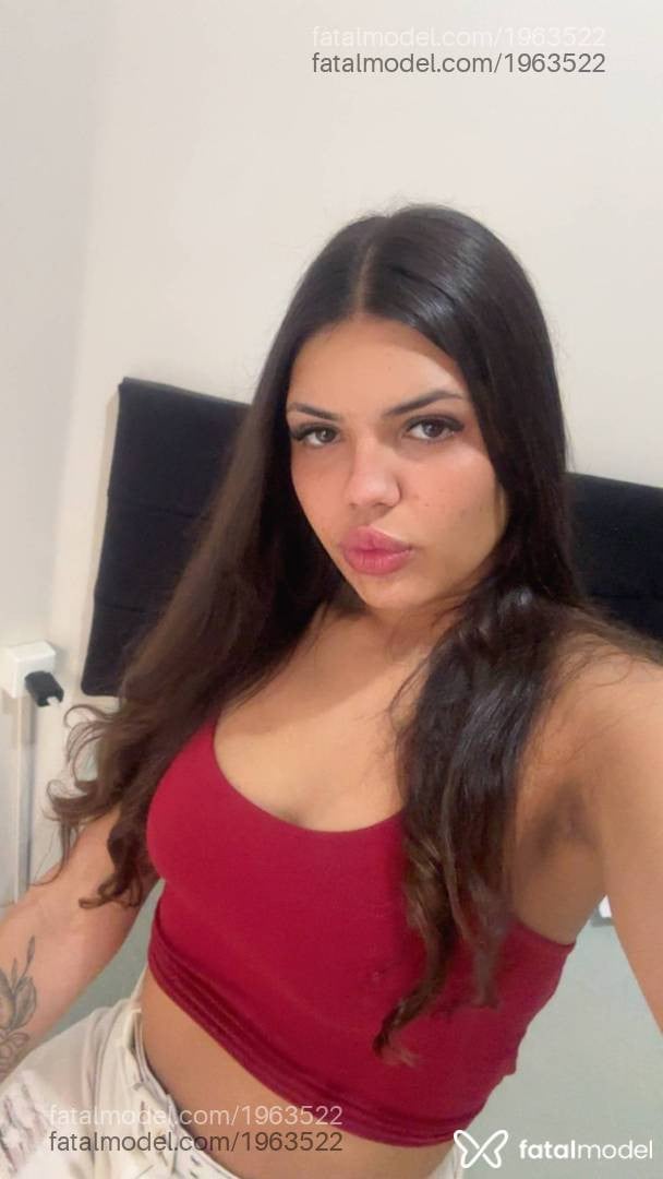 Acompanhante mulher com cabelo castanho de olhos castanhos - Mary Torres