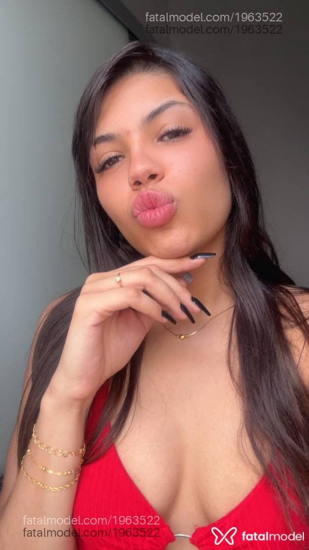 Acompanhante mulher com cabelo castanho de olhos castanhos - Mary Torres