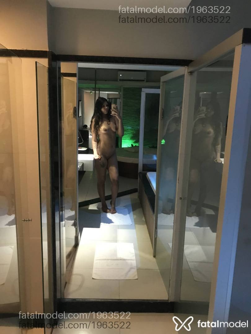 Acompanhante mulher com cabelo castanho de olhos castanhos em Uberlândia - Mary Torres