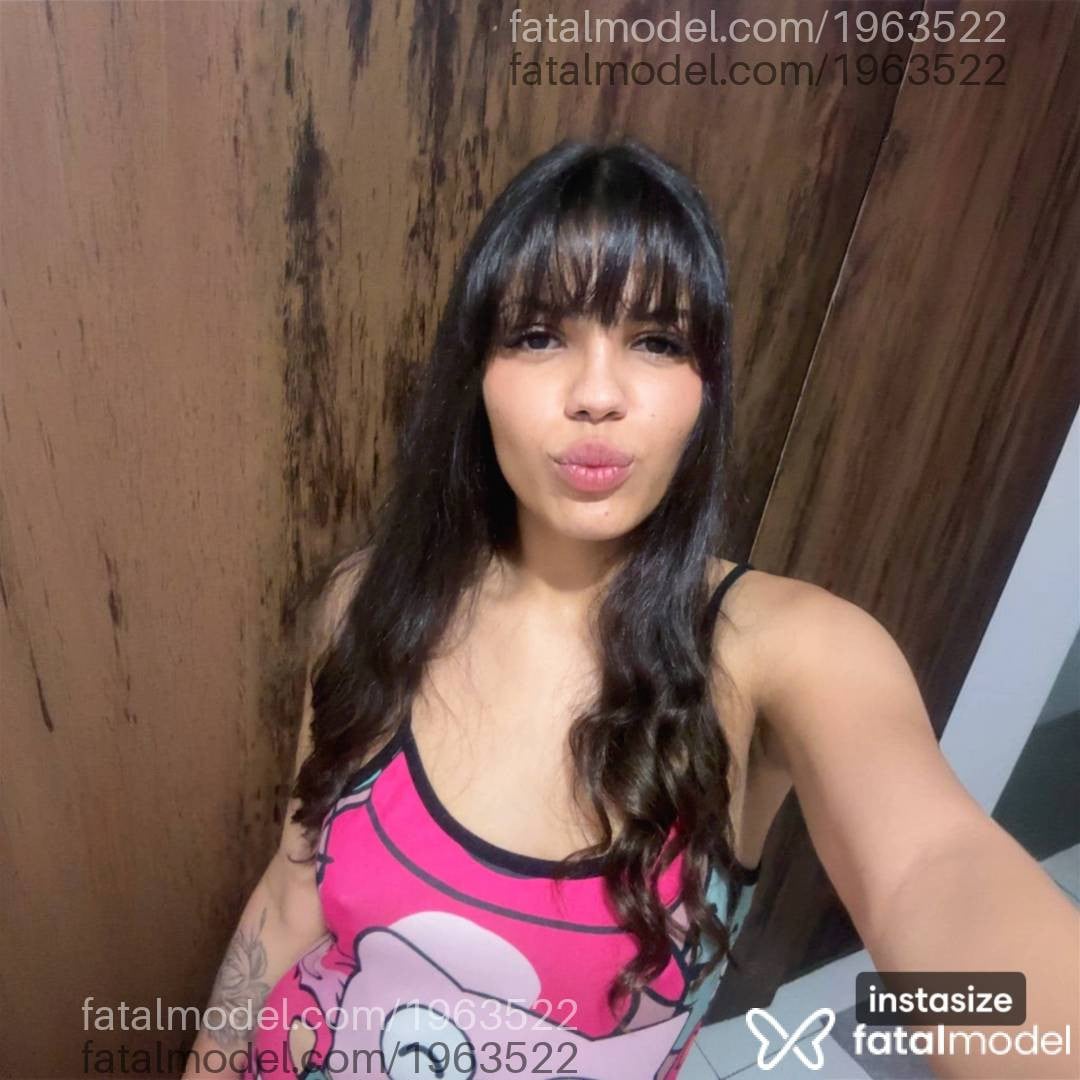 Acompanhante mulher com cabelo castanho de olhos castanhos - Mary Torres