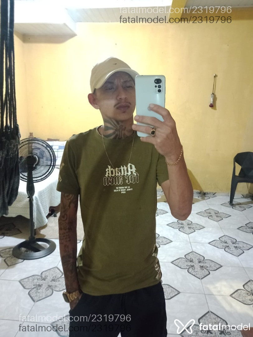 Acompanhante homem morena (o) de olhos castanhos em Belém - Henrique Silva