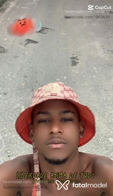 Acompanhante homem morena (o) de olhos pretos em Rio de Janeiro Acompanhante homem morena (o) de olhos pretos em Rio de Janeiro - Cauã