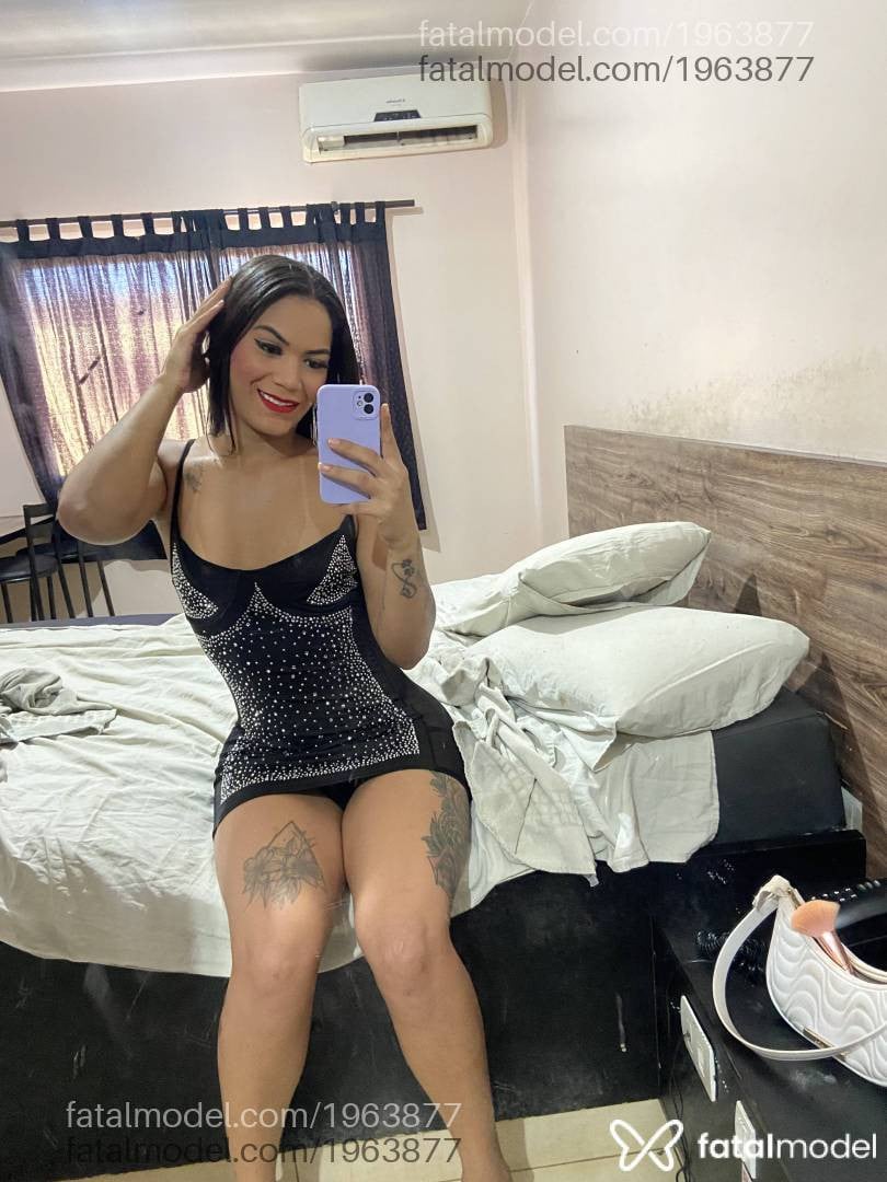Acompanhante mulher trans morena (o) de olhos pretos em Goiânia - Alyce Samara