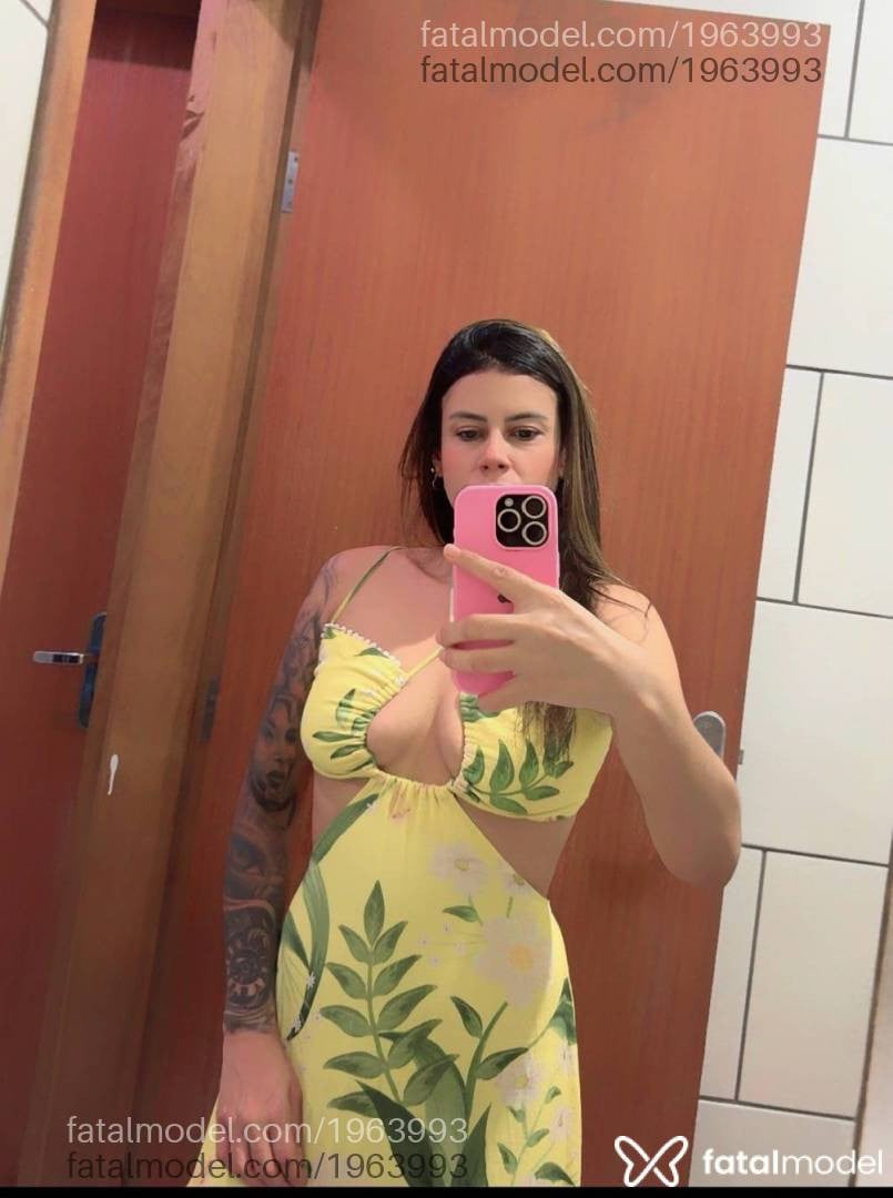 Acompanhante mulher morena (o) de olhos castanhos - Mel