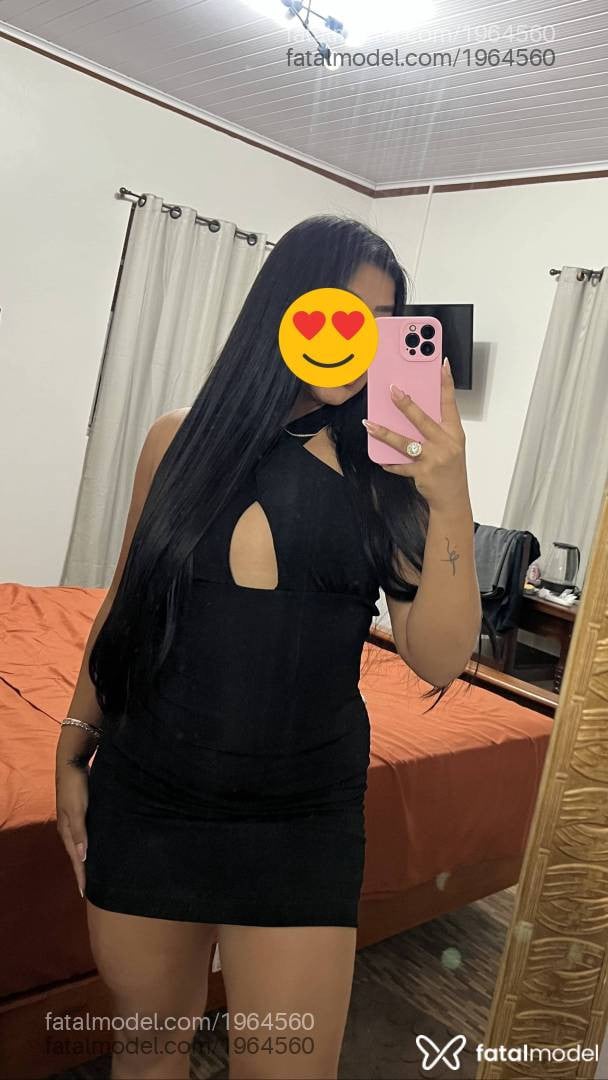 Acompanhante mulher morena (o) de olhos pretos - Ágatha