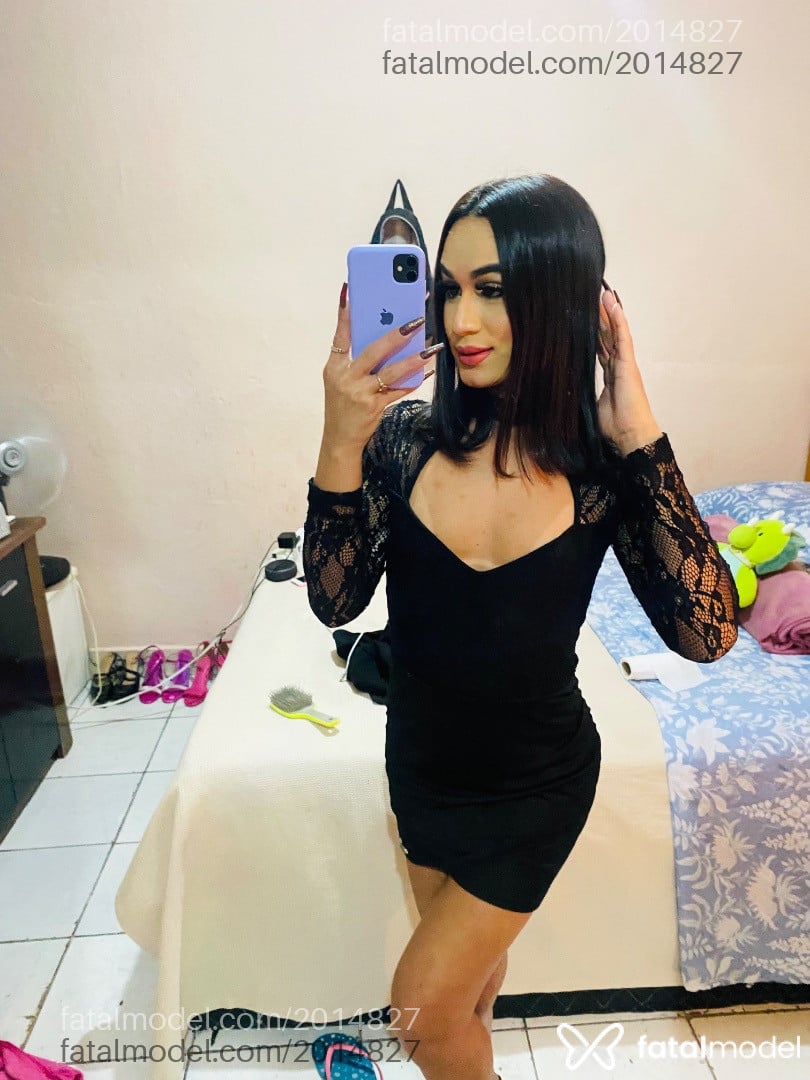 Acompanhante mulher trans morena (o) de olhos castanhos em São Paulo - Emelly Ariel