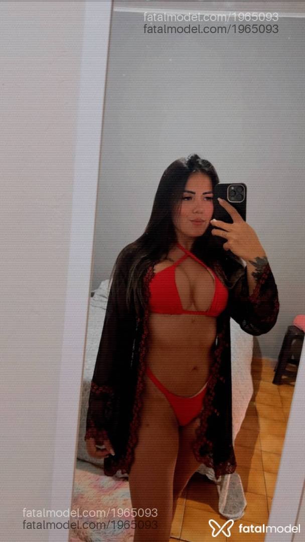 Acompanhante mulher loira (o) de olhos mel - Ingrid Rivieiro