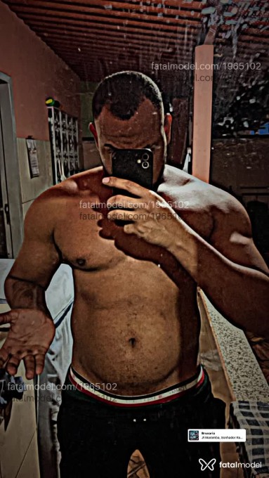 Acompanhante homem morena (o) de olhos castanhos em Rio de Janeiro - Joaquim Ferreira