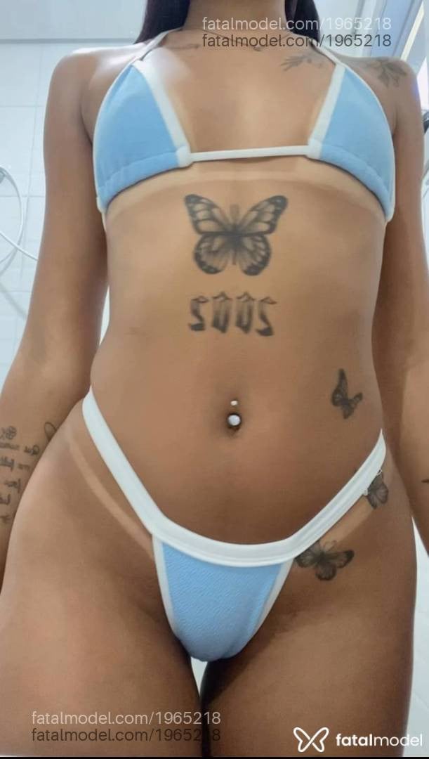Acompanhante mulher morena (o) de olhos pretos - Paty Lima