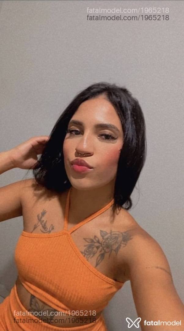 Acompanhante mulher morena (o) de olhos pretos - Paty Lima