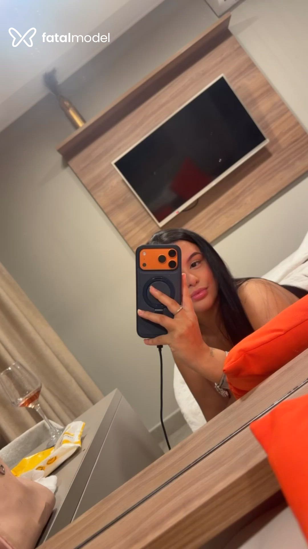 Acompanhante mulher morena (o) de olhos castanhos em Recife - Vitoria Castro
