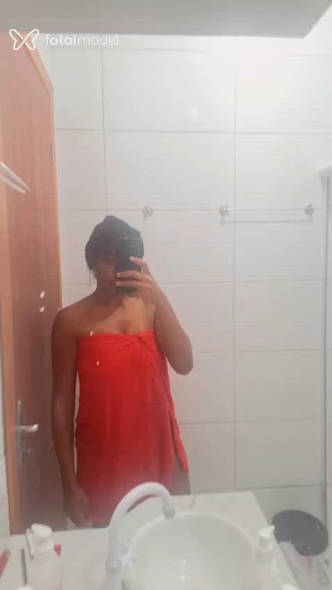 Acompanhante mulher com cabelo castanho de olhos pretos em Rolim de Moura Acompanhante mulher com cabelo castanho de olhos pretos em Rolim de Moura - Bianca polidoro