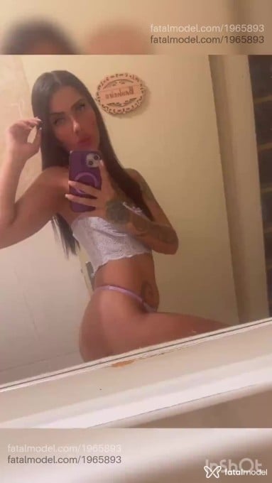 Acompanhante mulher morena (o) de olhos castanhos em Dois Vizinhos Acompanhante mulher morena (o) de olhos castanhos em Dois Vizinhos - Rubi Mollina