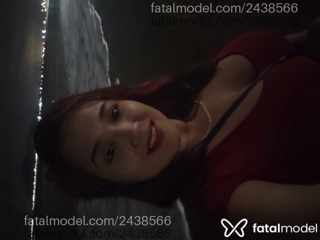 Acompanhante mulher ruiva (o) de olhos castanhos em São Francisco do Sul - Karol Morena