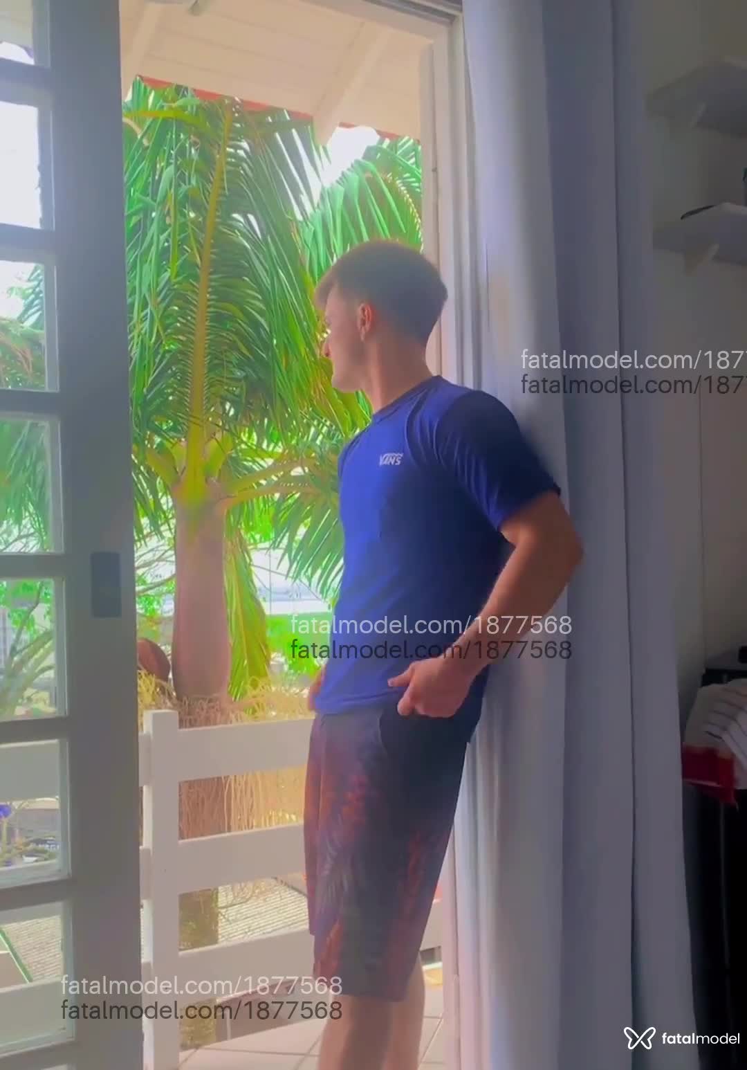 Acompanhante homem com cabelo castanho de olhos mel em Florianópolis - Brayan