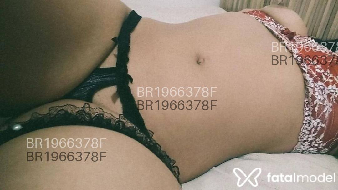 Acompanhante mulher morena (o) de olhos castanhos em São Paulo Acompanhante mulher morena (o) de olhos castanhos em São Paulo - Pérola