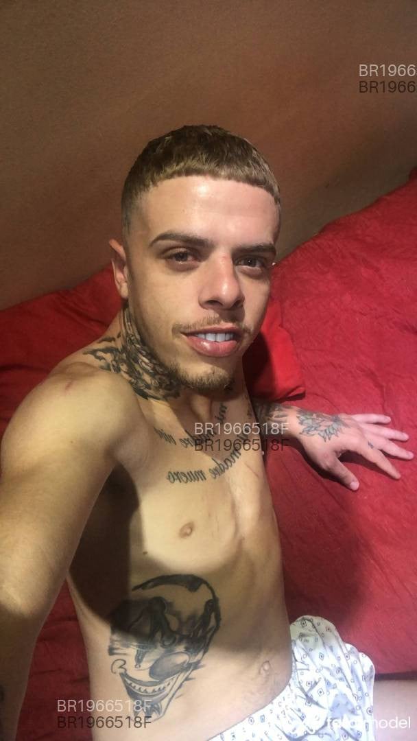 Acompanhante homem loira (o) de olhos azuis em Rio de Janeiro Acompanhante homem loira (o) de olhos azuis em Rio de Janeiro - Jhony arruda