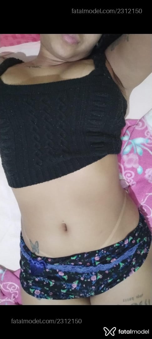 Acompanhante mulher morena (o) de olhos mel em Passo Fundo - Morena