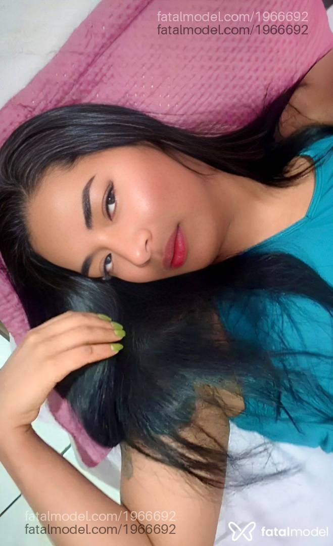Acompanhante mulher morena (o) de olhos pretos em São Paulo - Vitoria Santos