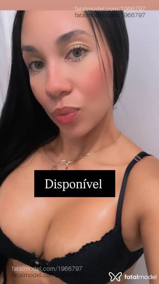 Acompanhante mulher morena (o) de olhos verdes - Maysa