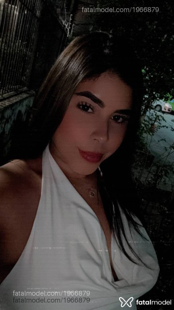 Acompanhante mulher com cabelo castanho de olhos castanhos - Manuella Fontinely