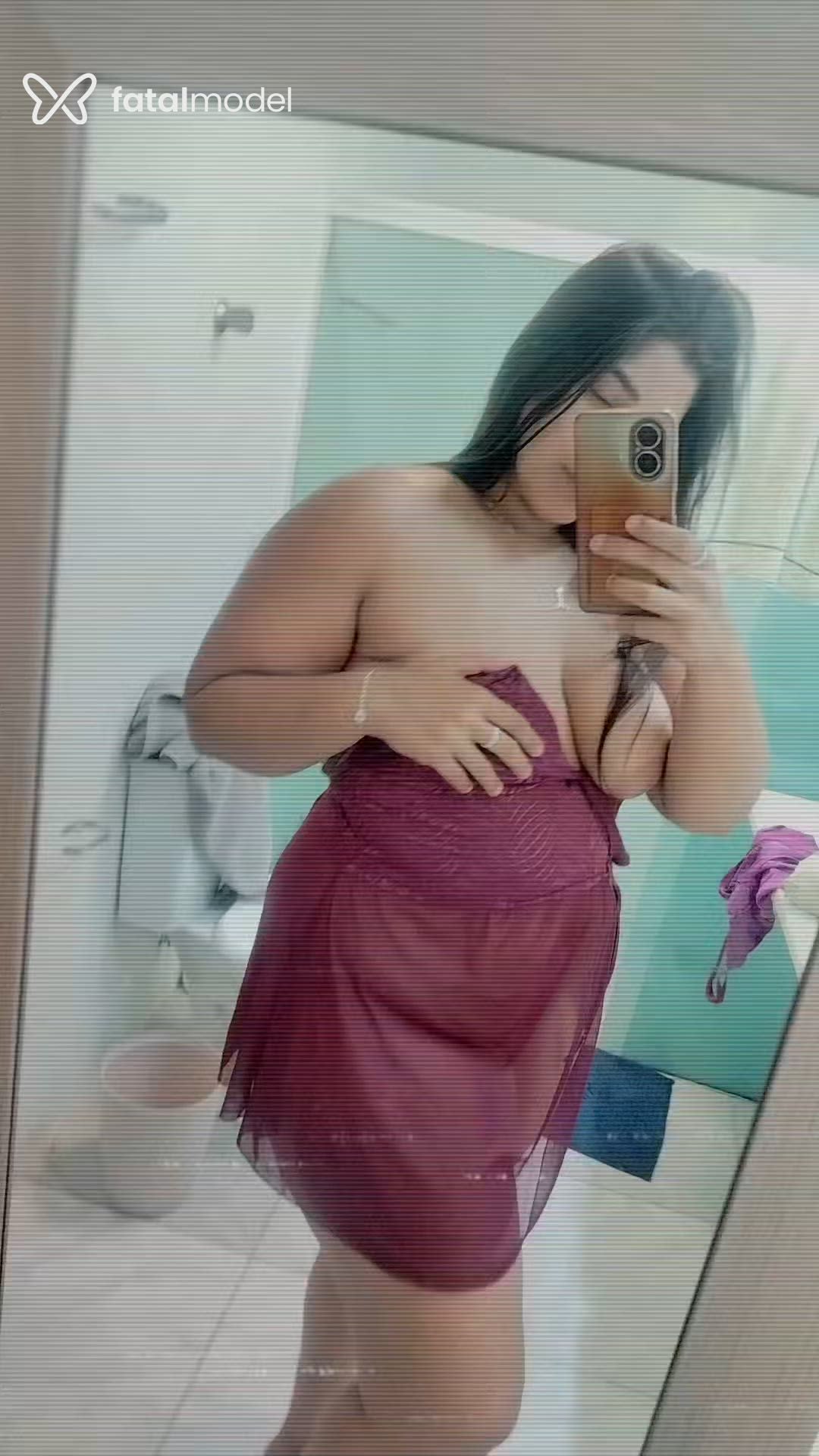 Acompanhante mulher com cabelo castanho de olhos castanhos - Manuella Fontinely