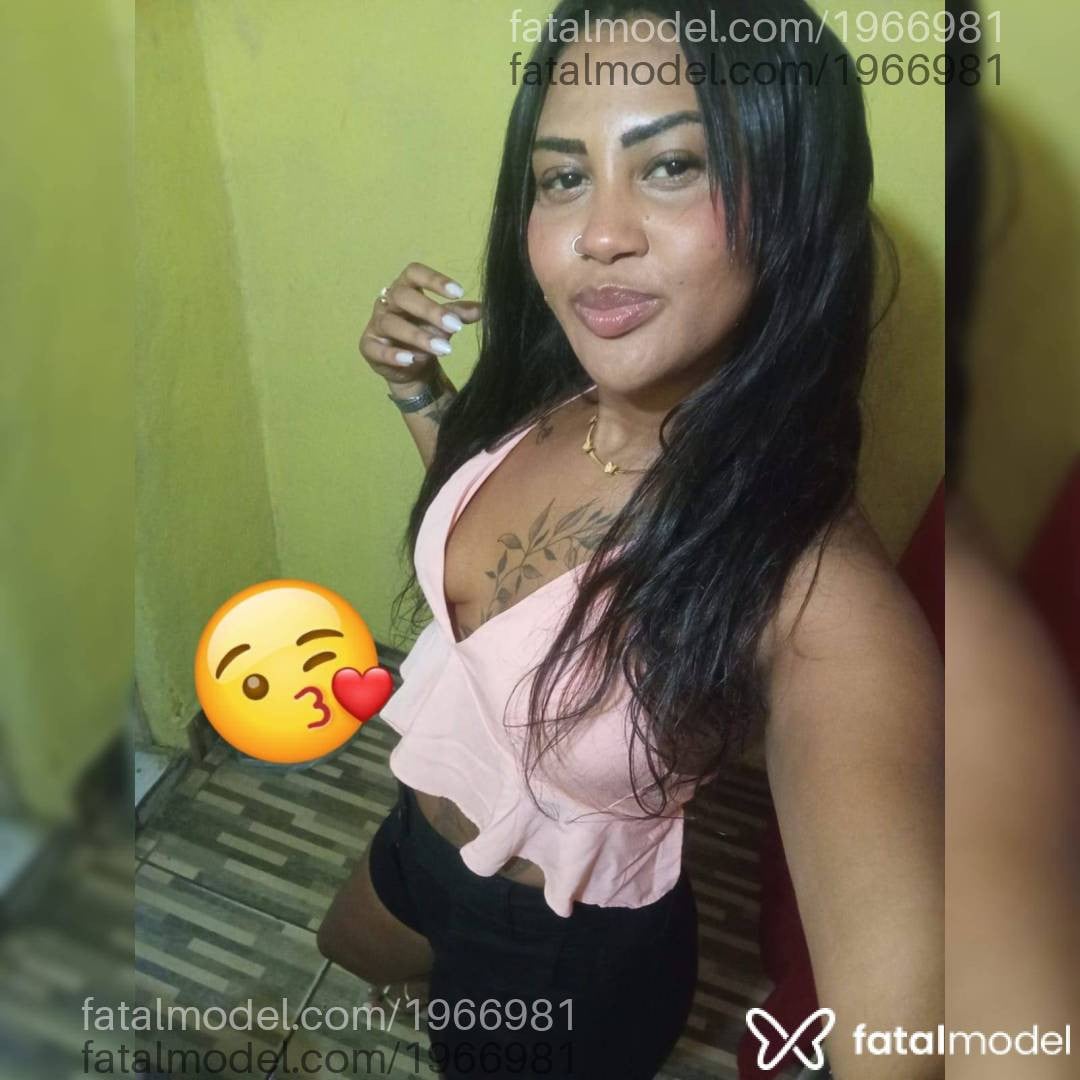 Acompanhante mulher morena (o) de olhos castanhos - Michelle