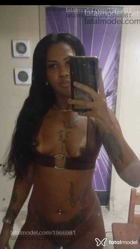 Acompanhante mulher morena (o) de olhos castanhos - Michelle Acompanhante mulher morena (o) de olhos castanhos - Michelle