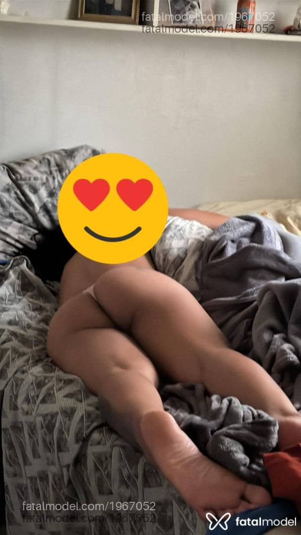 Acompanhante mulher morena (o) de olhos castanhos - Deusinha Acompanhante mulher morena (o) de olhos castanhos - Deusinha