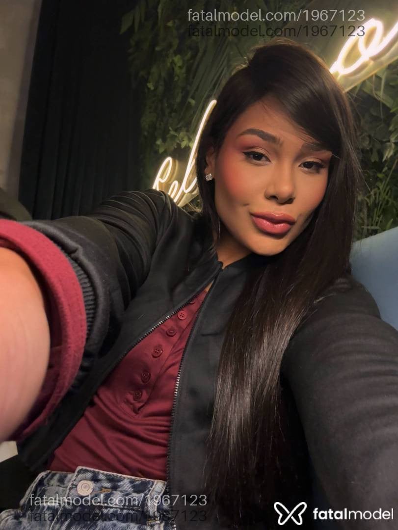 Acompanhante mulher morena (o) de olhos castanhos em Belo Horizonte - Selena