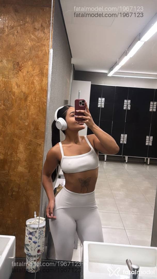 Acompanhante mulher morena (o) de olhos castanhos em Belo Horizonte - Selena