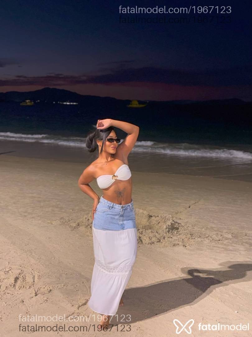 Acompanhante mulher morena (o) de olhos castanhos em Belo Horizonte - Selena