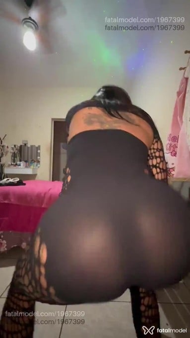 Acompanhante mulher trans com cabelo castanho de olhos castanhos em Contagem Acompanhante mulher trans com cabelo castanho de olhos castanhos em Contagem - Ana Jenny