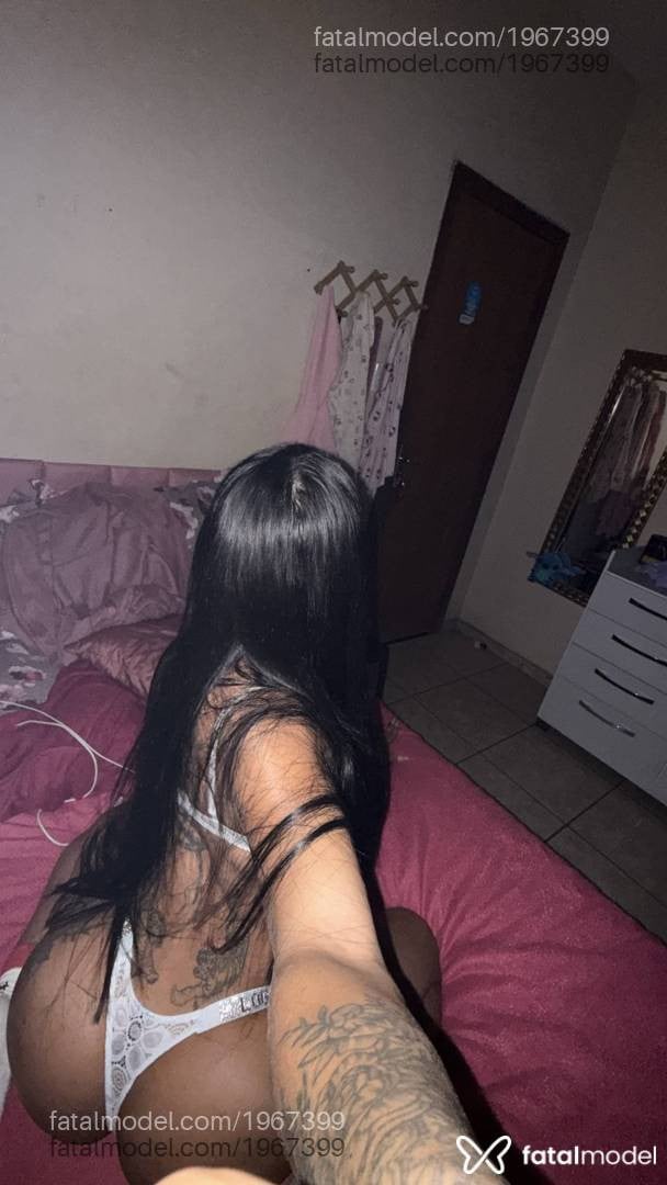 Acompanhante mulher trans com cabelo castanho de olhos castanhos em Contagem - Ana Jenny