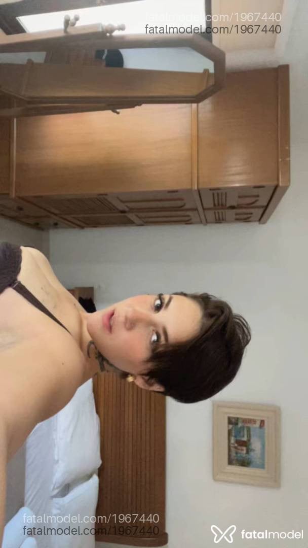 Acompanhante mulher com cabelo castanho de olhos castanhos em Cabo Frio - Giovanna