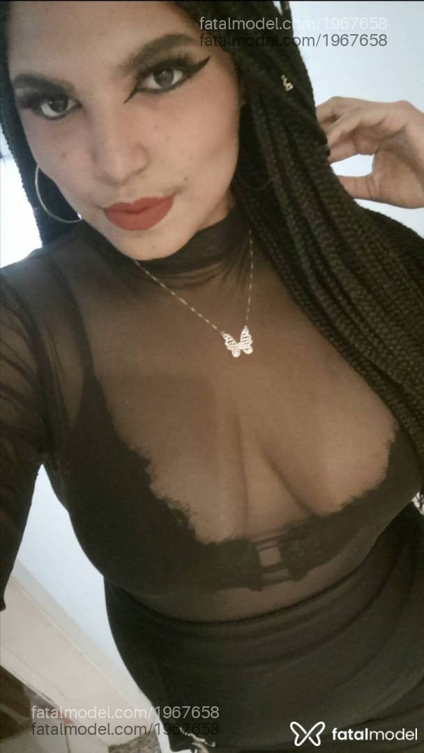 Acompanhante mulher morena (o) de olhos castanhos em Londrina Acompanhante mulher morena (o) de olhos castanhos em Londrina - Angel
