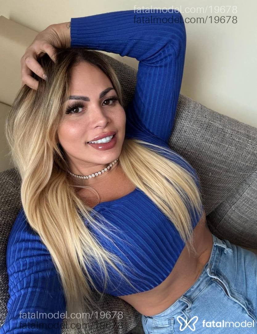 Acompanhante travesti loira (o) de olhos castanhos em Porto Alegre - Bella Daniella