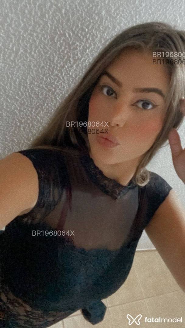 Acompanhante mulher loira (o) de olhos verdes em Araraquara Acompanhante mulher loira (o) de olhos verdes em Araraquara - Manu