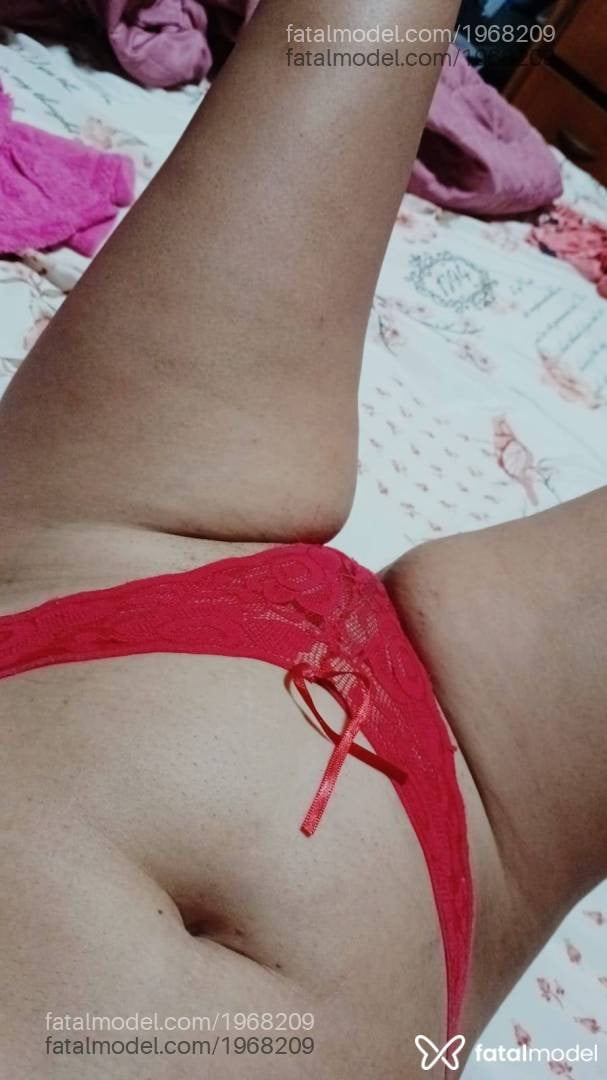 Acompanhante mulher com cabelo castanho de olhos pretos em Virtual - Amanda