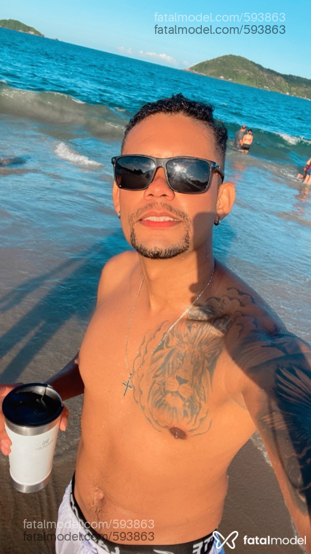 Acompanhante homem morena (o) de olhos castanhos em Joinville - Chris Boygp