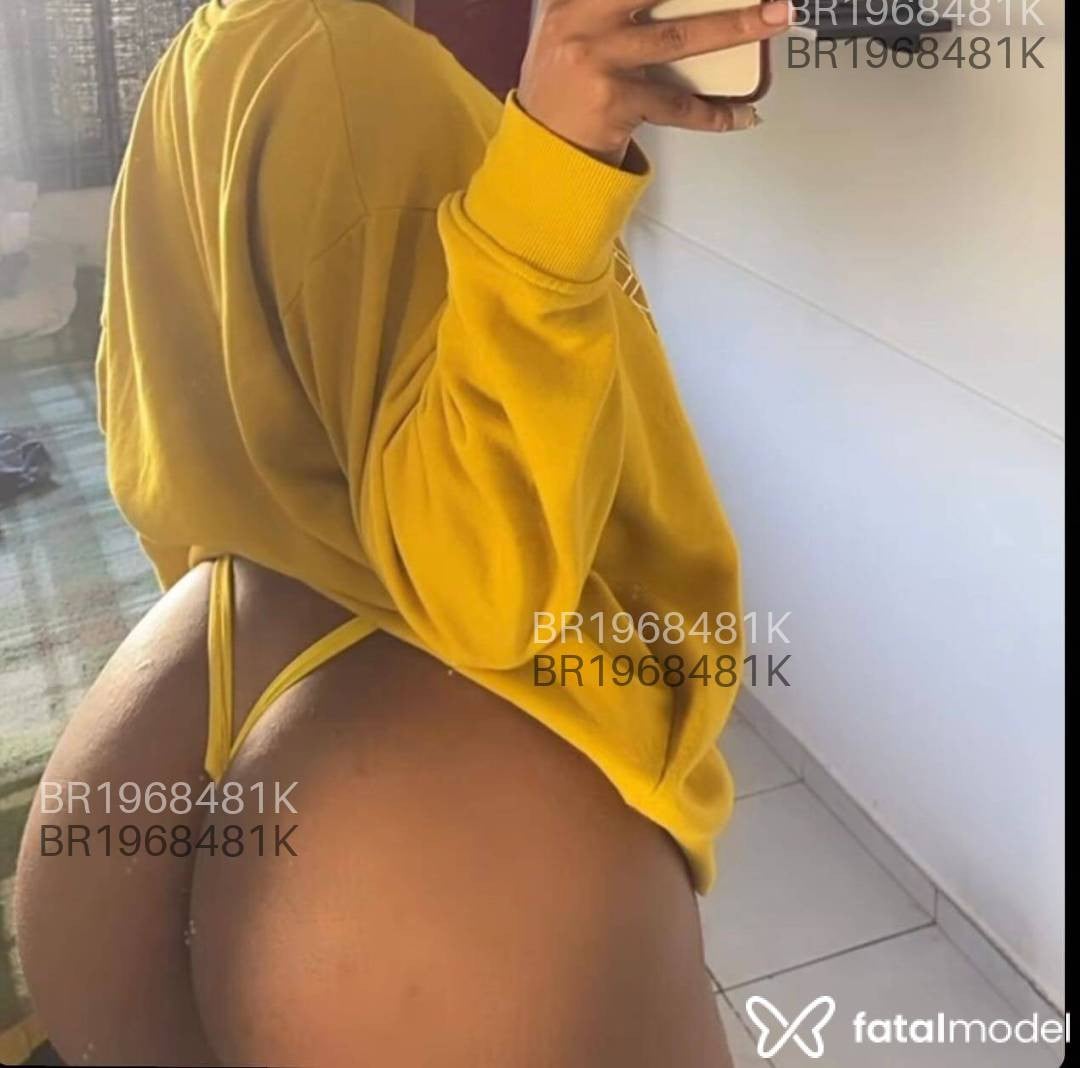 Acompanhante mulher trans morena (o) de olhos pretos em Rio de Janeiro - Índiana