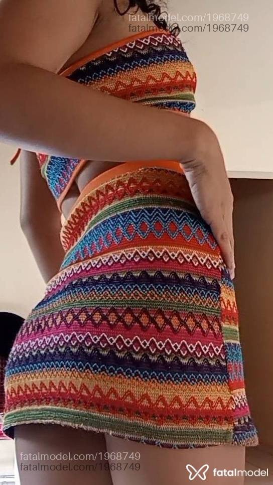 Acompanhante mulher com cabelo castanho de olhos castanhos em Teresina - Lety