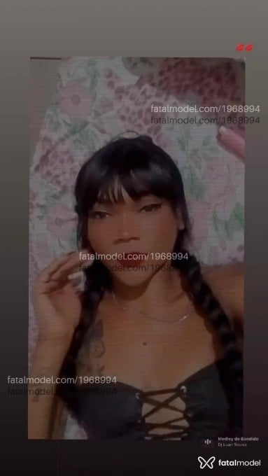 Acompanhante mulher trans morena (o) de olhos pretos em Maringá Acompanhante mulher trans morena (o) de olhos pretos em Maringá - Eduarda