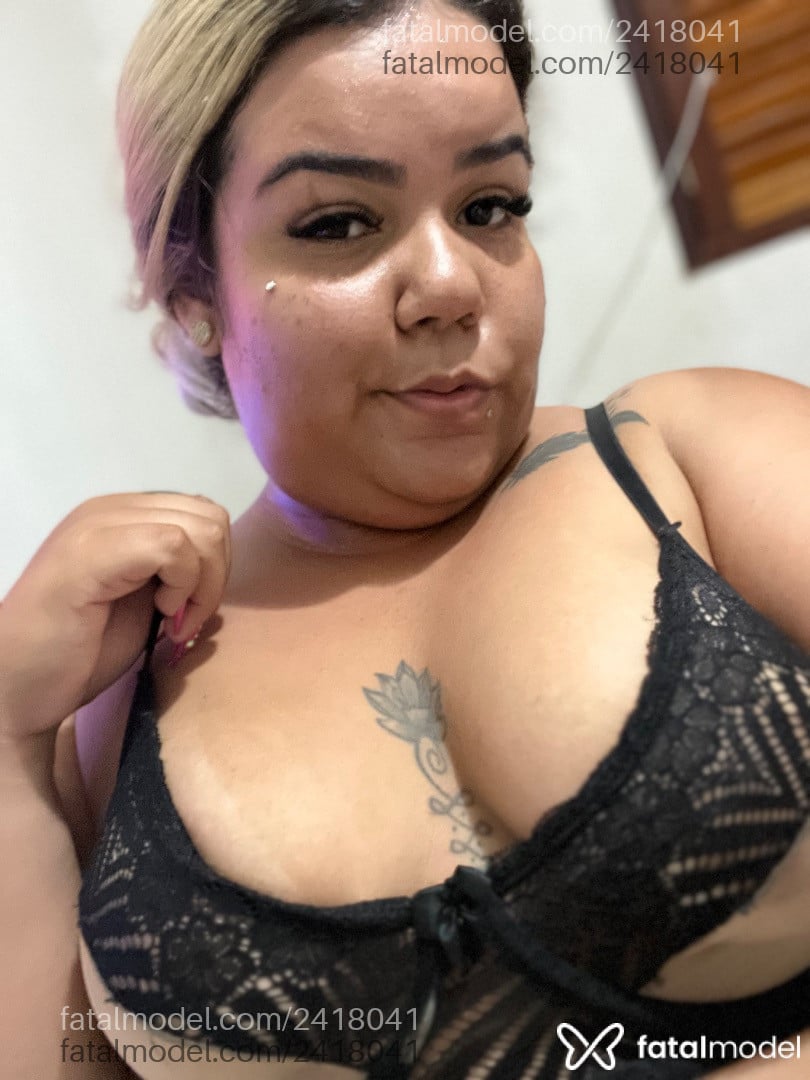 Acompanhante mulher loira (o) de olhos castanhos em João Pessoa - Thata