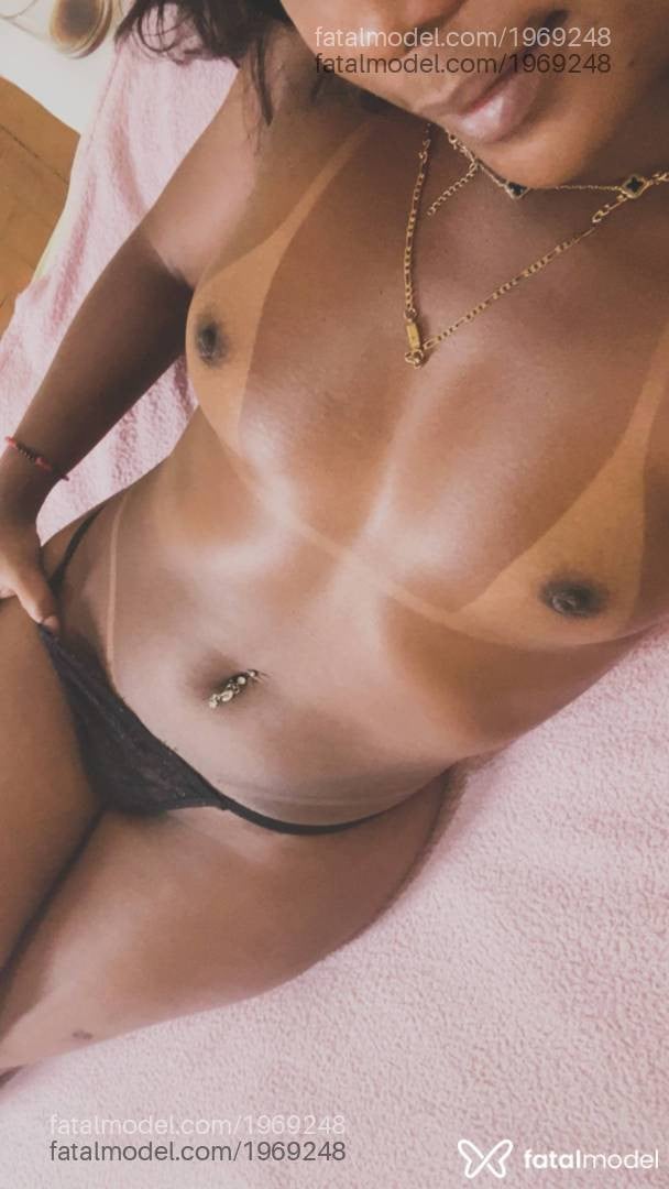Acompanhante mulher morena (o) de olhos castanhos em Itabira - Carolzinhabastos