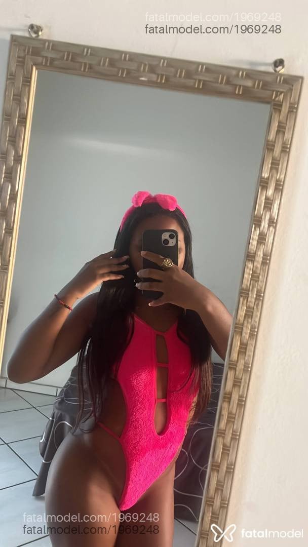 Acompanhante mulher morena (o) de olhos castanhos - Carolzinhabastos