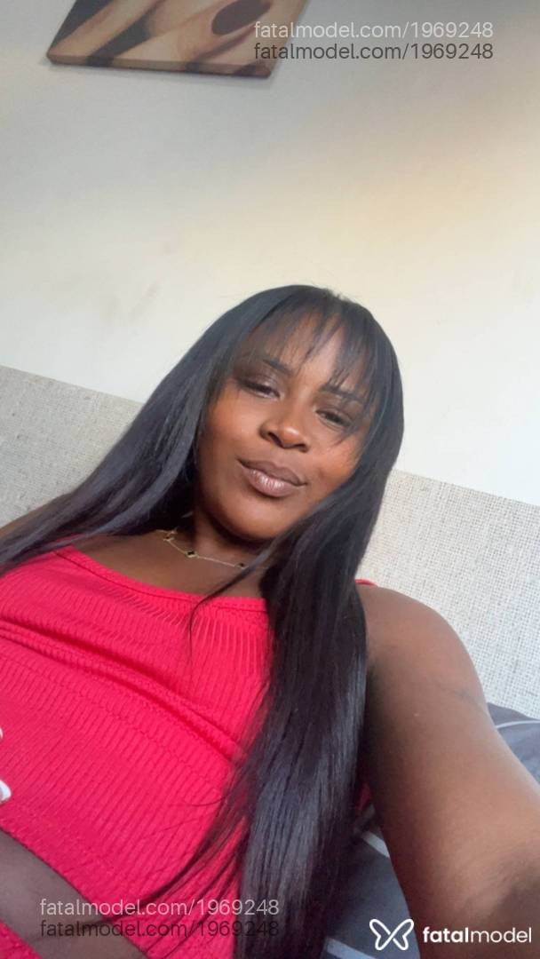 Acompanhante mulher morena (o) de olhos castanhos em Itabira - Carolzinhabastos