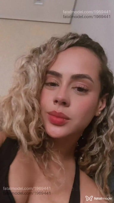 Acompanhante mulher loira (o) de olhos mel em Belo Horizonte - Lia