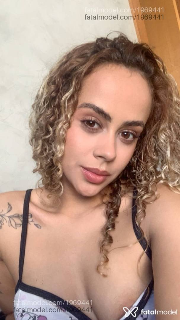Acompanhante mulher loira (o) de olhos mel em Belo Horizonte - Lia